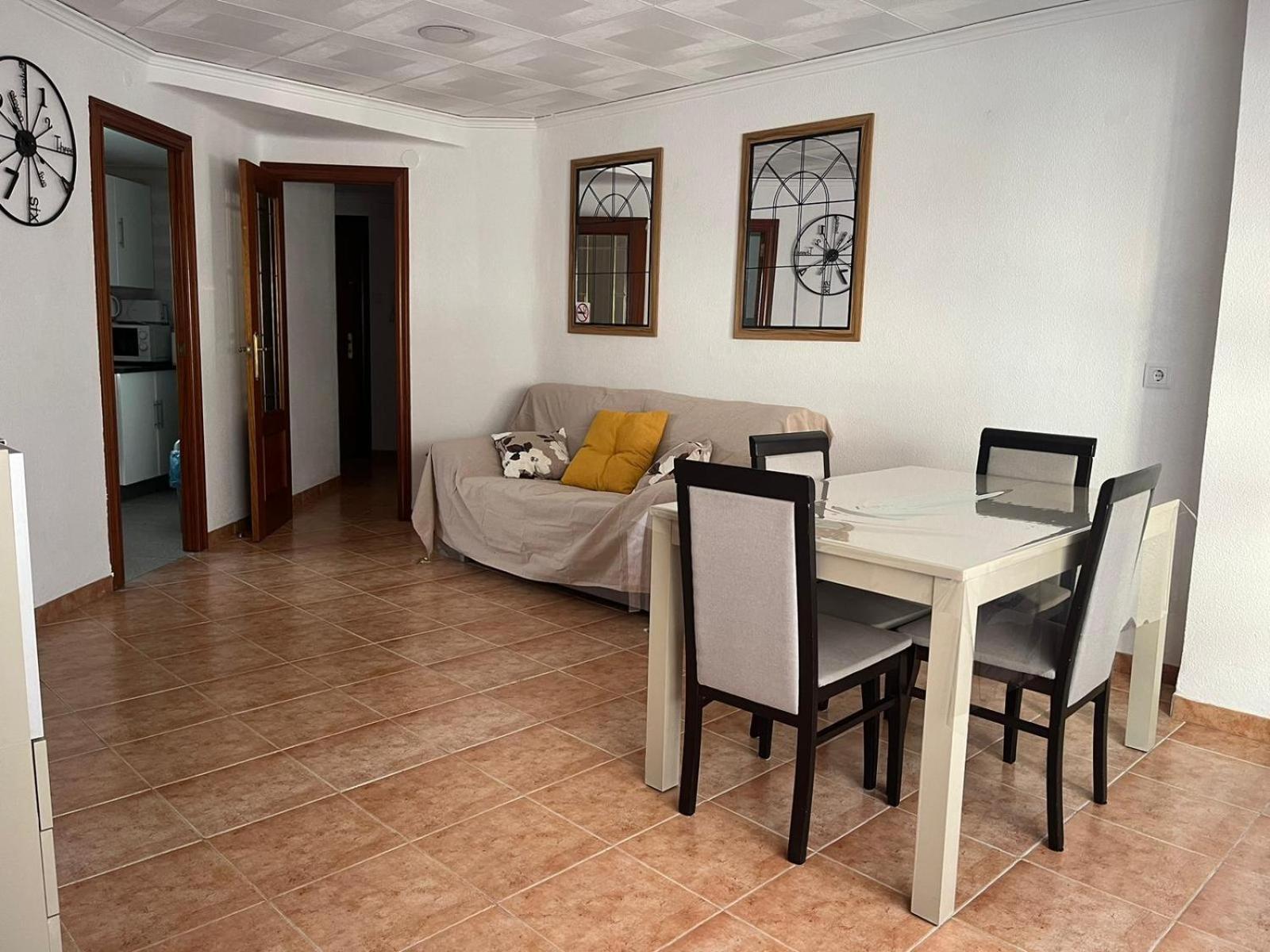 Apartamento apto centro Castellón con acensor, comercio cerca Castellón de la Plana Exterior foto
